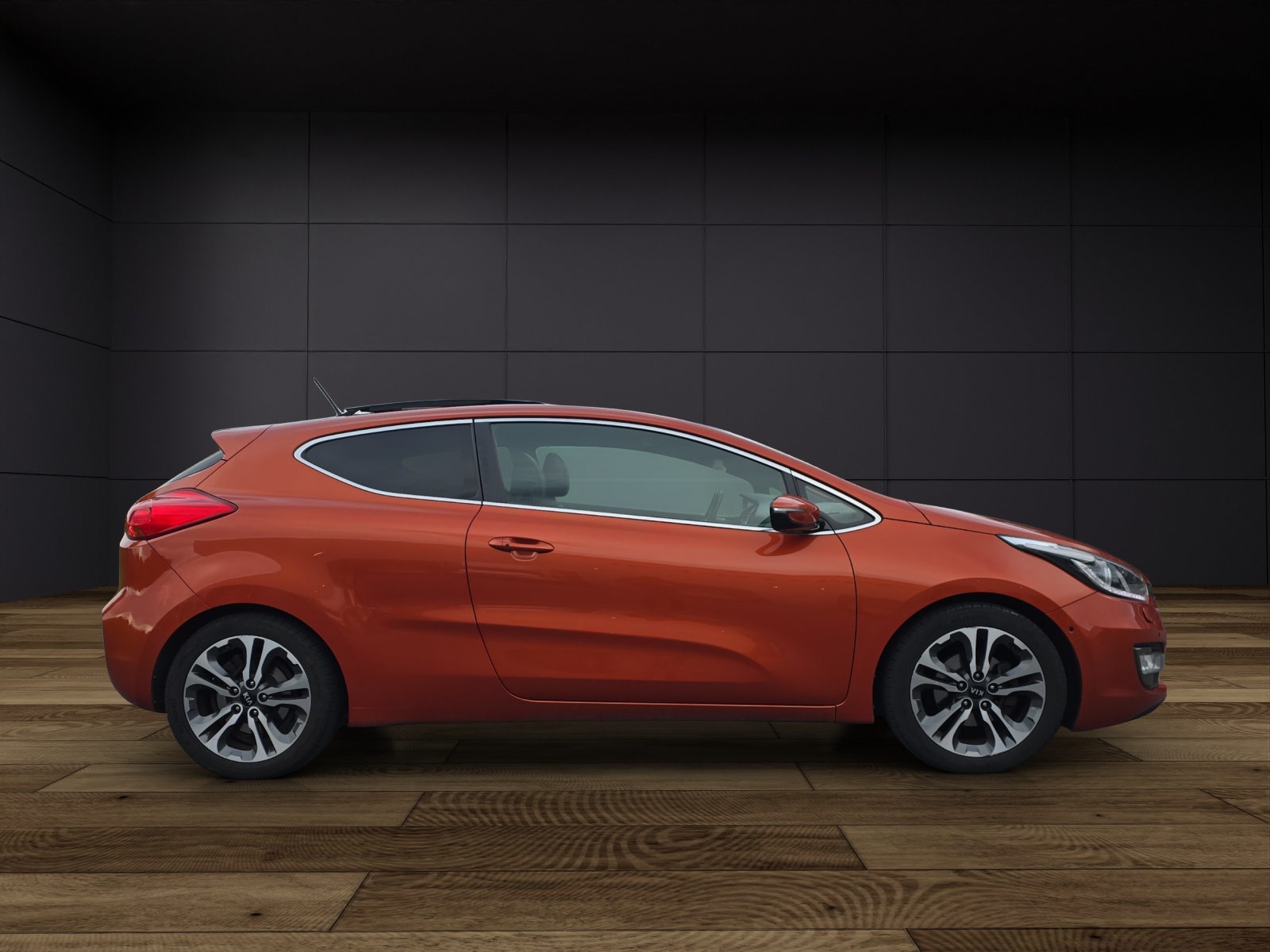 KIA Pro_Cee'd 1.6 GDi-image-4