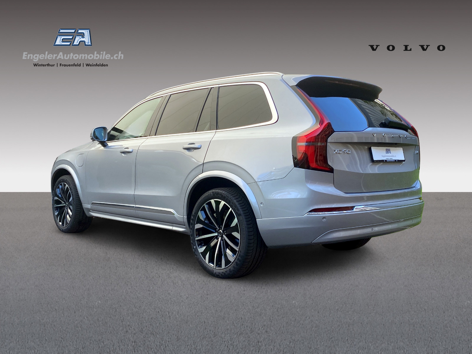 VOLVO XC90 2.0 T8 TE Ultra Bright eAWD-showroom-element-3