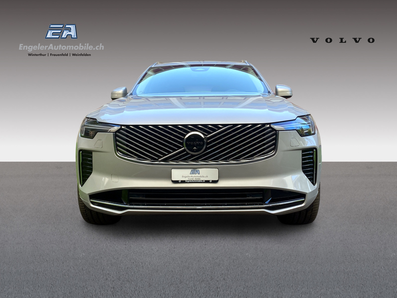 VOLVO XC90 2.0 T8 TE Ultra Bright eAWD-showroom-element-1