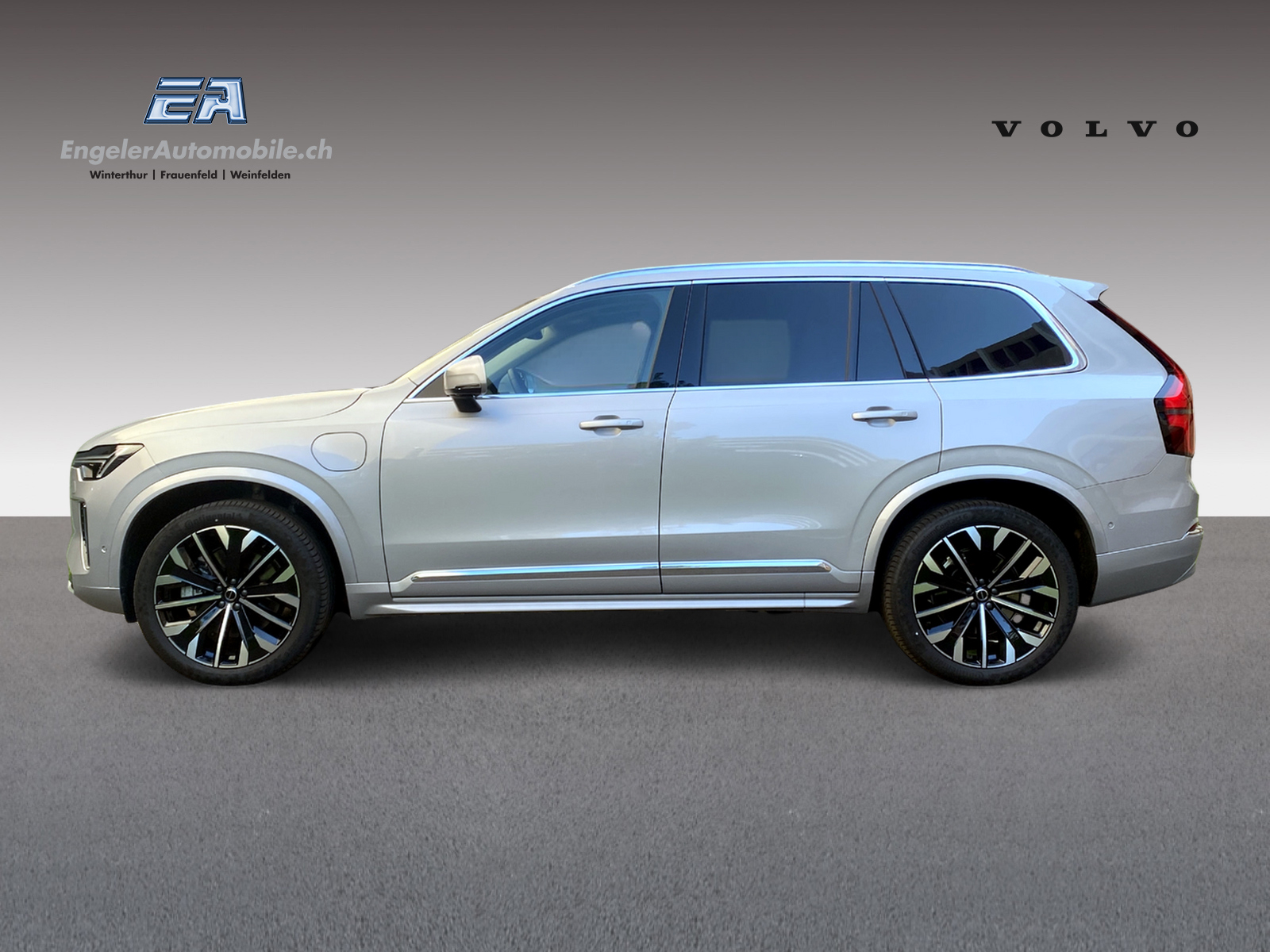 VOLVO XC90 2.0 T8 TE Ultra Bright eAWD-showroom-element-2