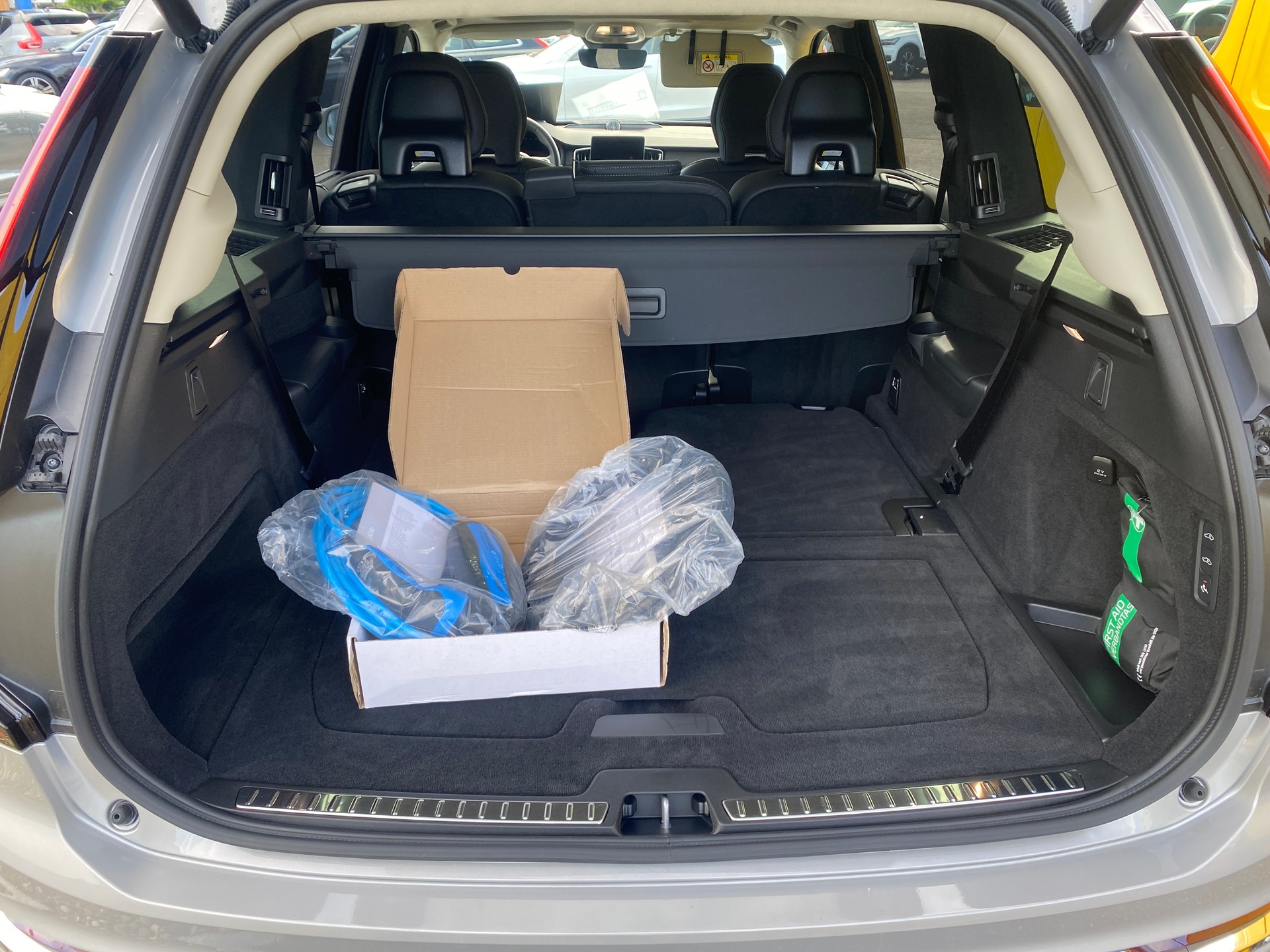 VOLVO XC90 2.0 T8 TE Ultra Bright eAWD-image-22