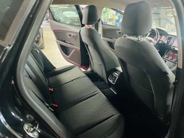 SEAT Leon 1.2 TSI Style DSG-image-13