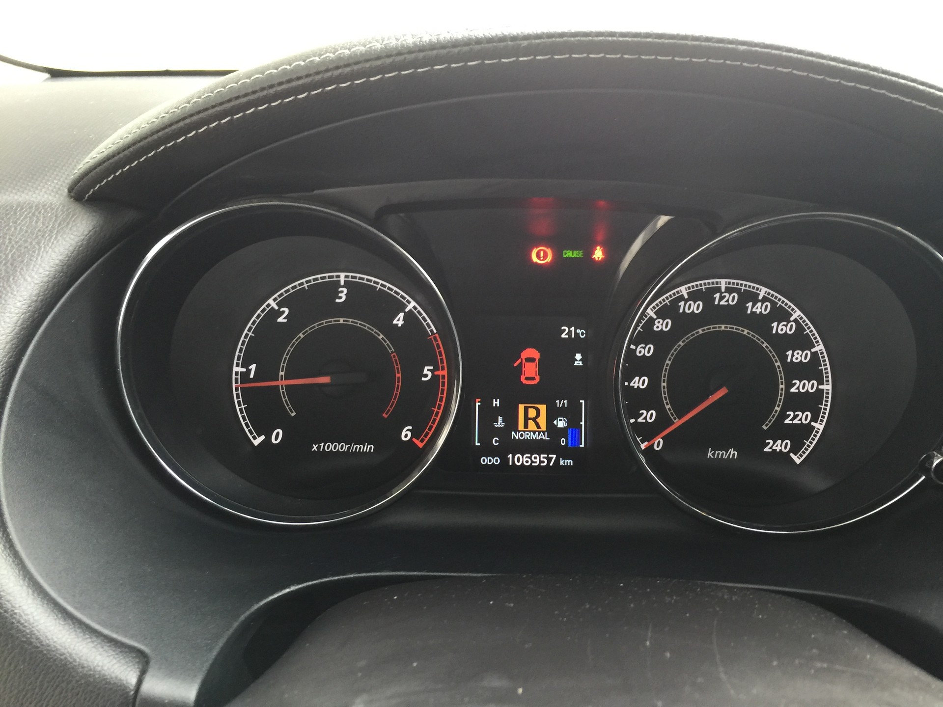 PEUGEOT 4007 2.2 HDi Platinum Edition DCS6-image-12