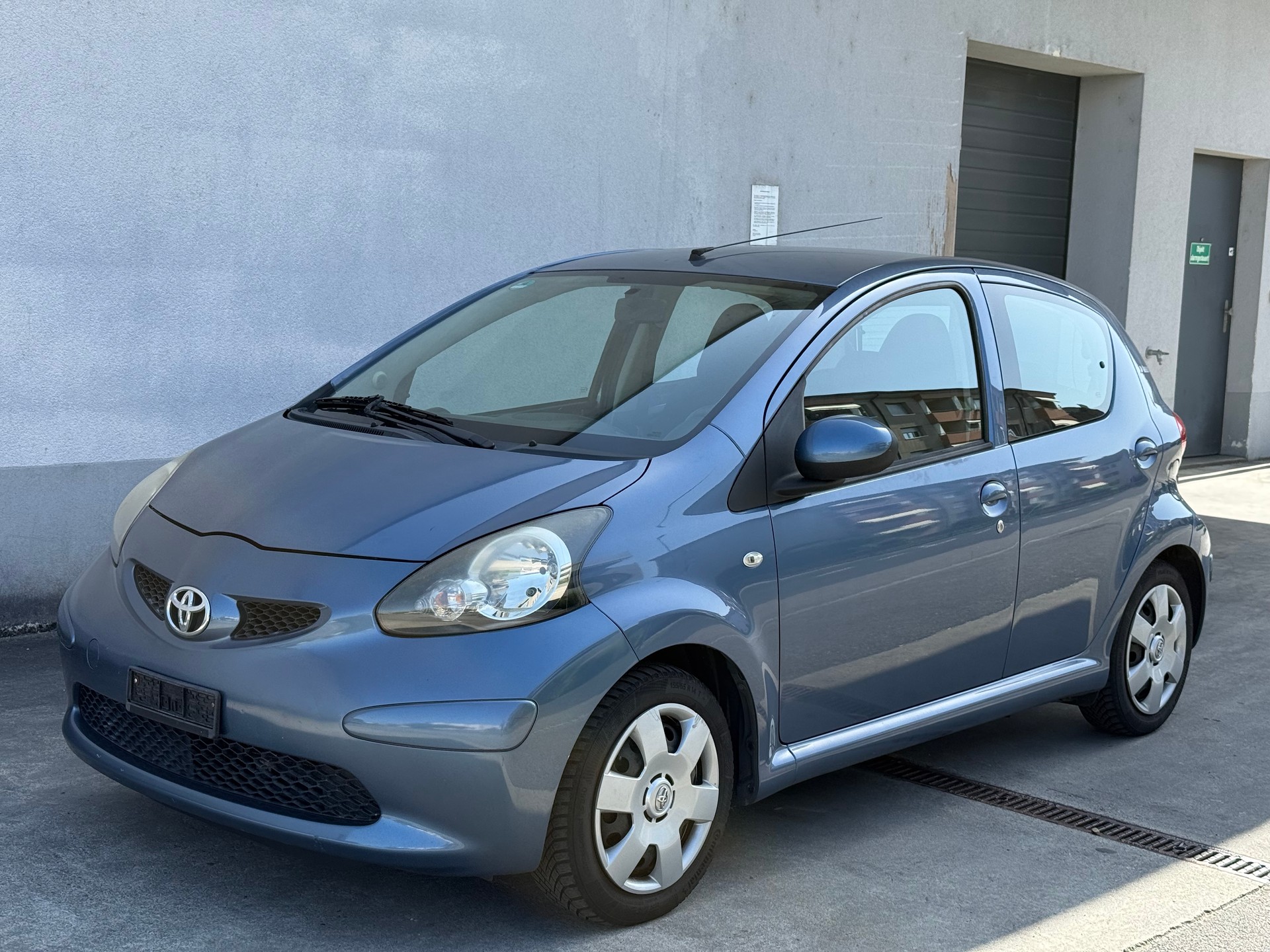TOYOTA Aygo 1.0 blue