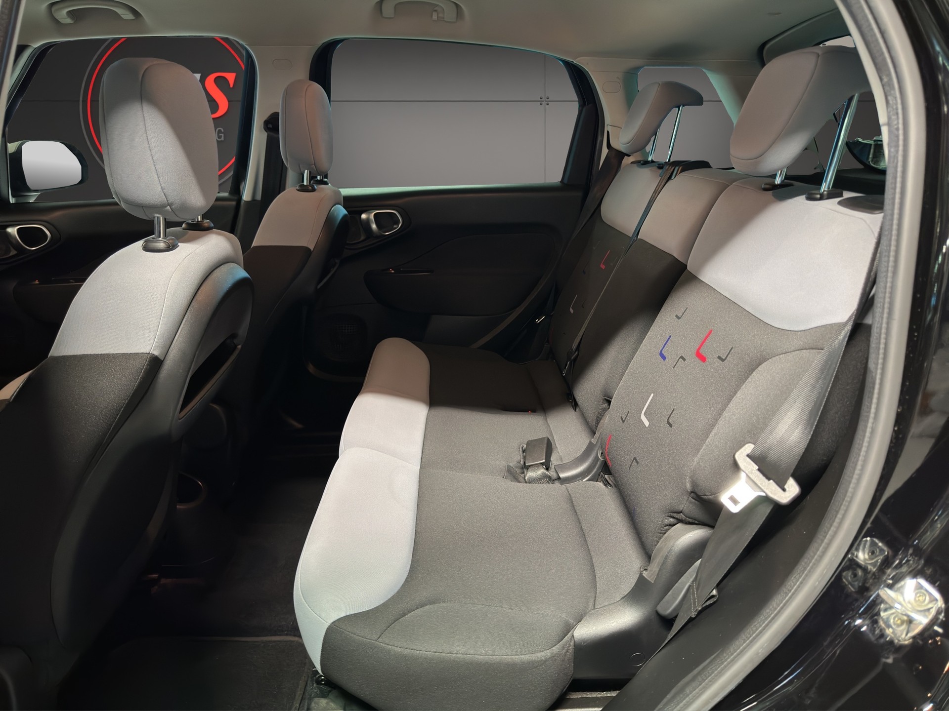 FIAT 500L 1.4 16V Pop Star-image-9
