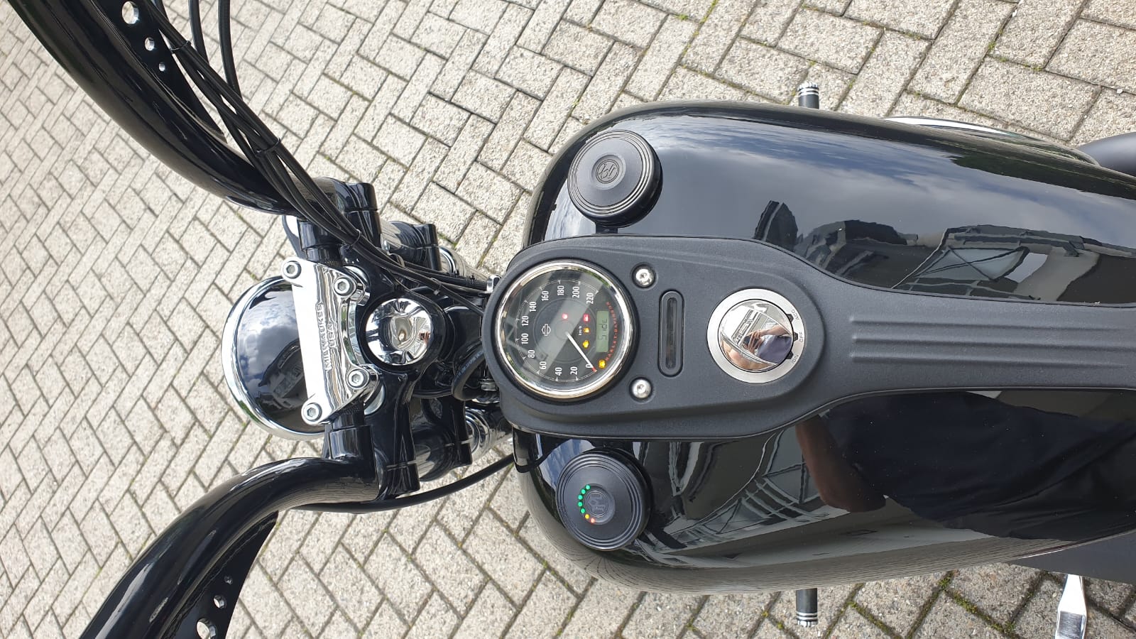 HARLEY-DAVIDSON FXDB Dyna Street Bob 103 ABS-image-7