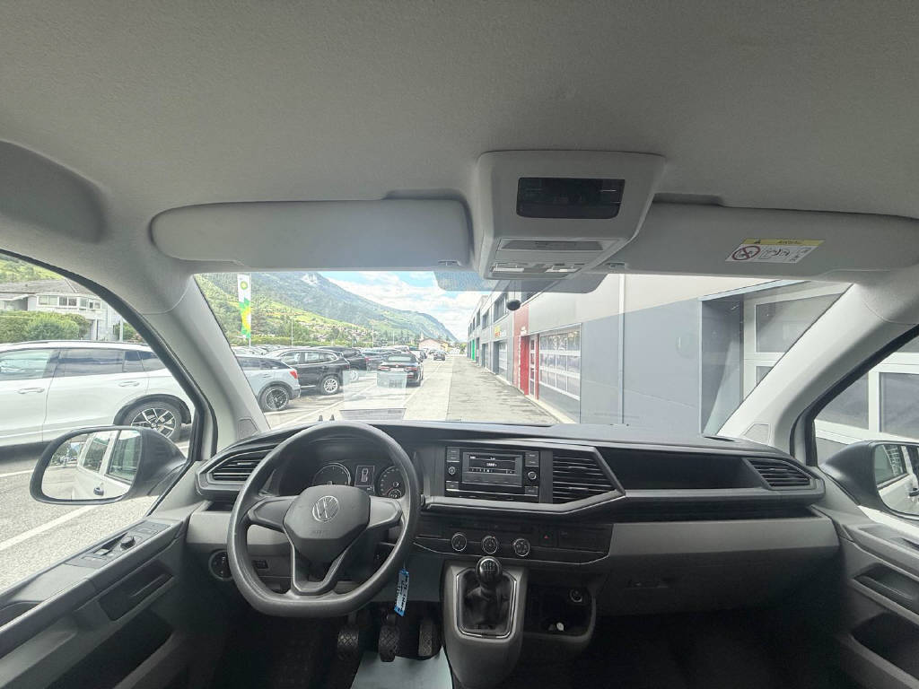 VW T6.1 combi 3400 2.0 TDI 110 6 Places CH-image-8