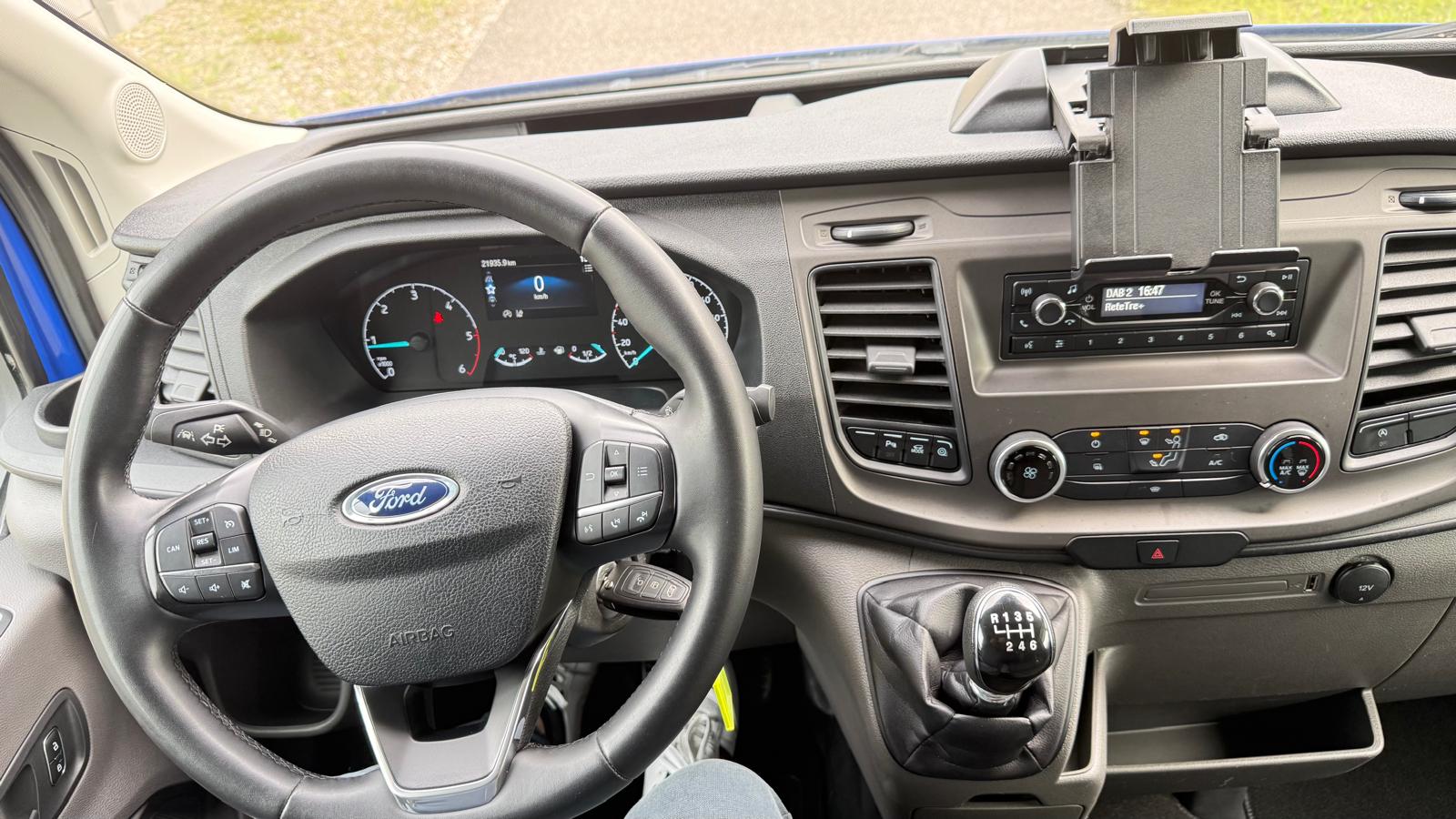 FORD Transit Van 290 L2 Trend 2.0 TDCi 130 HEV FWD-image-15