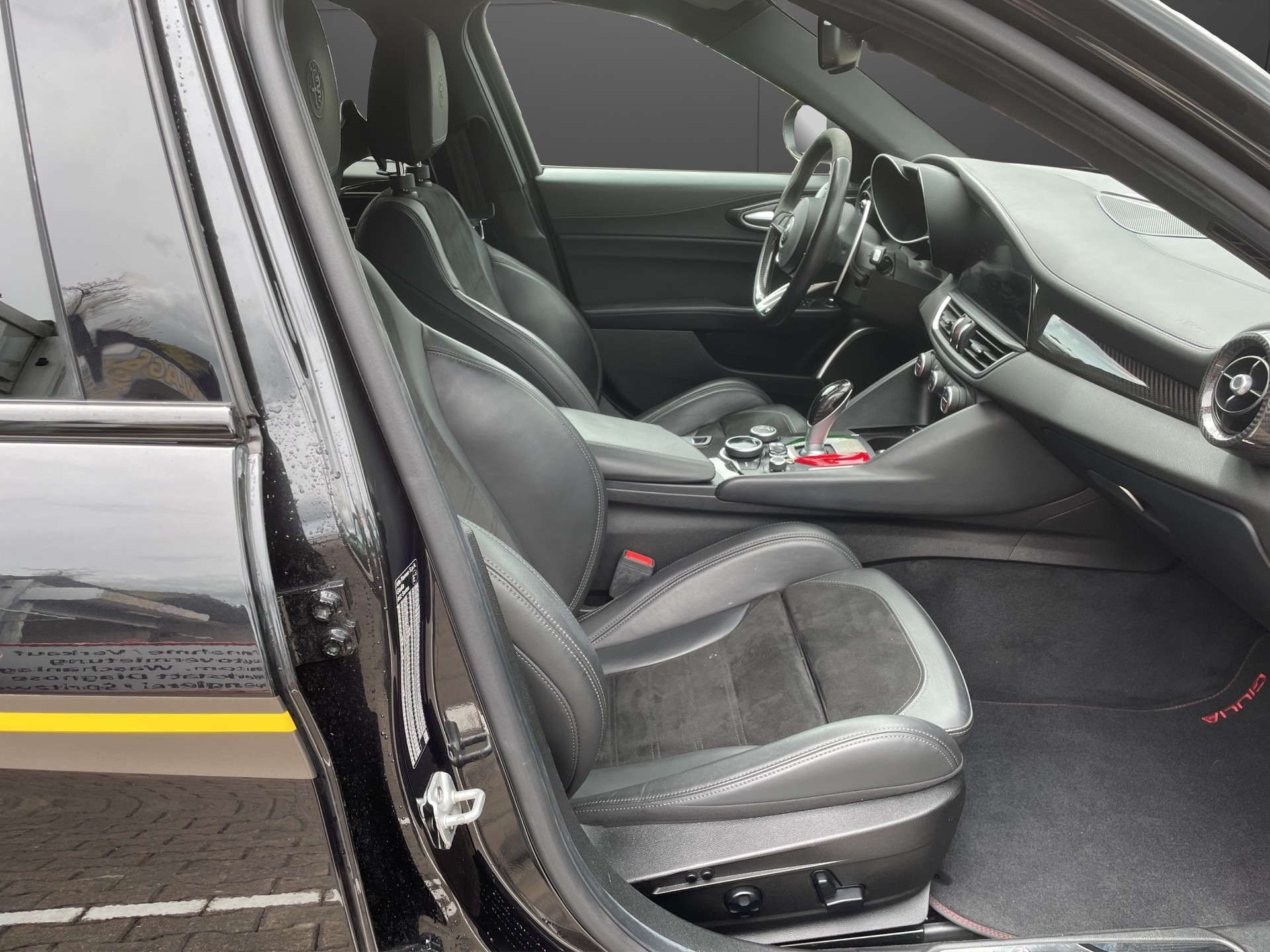 ALFA ROMEO Giulia 2.9 V6 Quadrifoglio Automatic-image-14