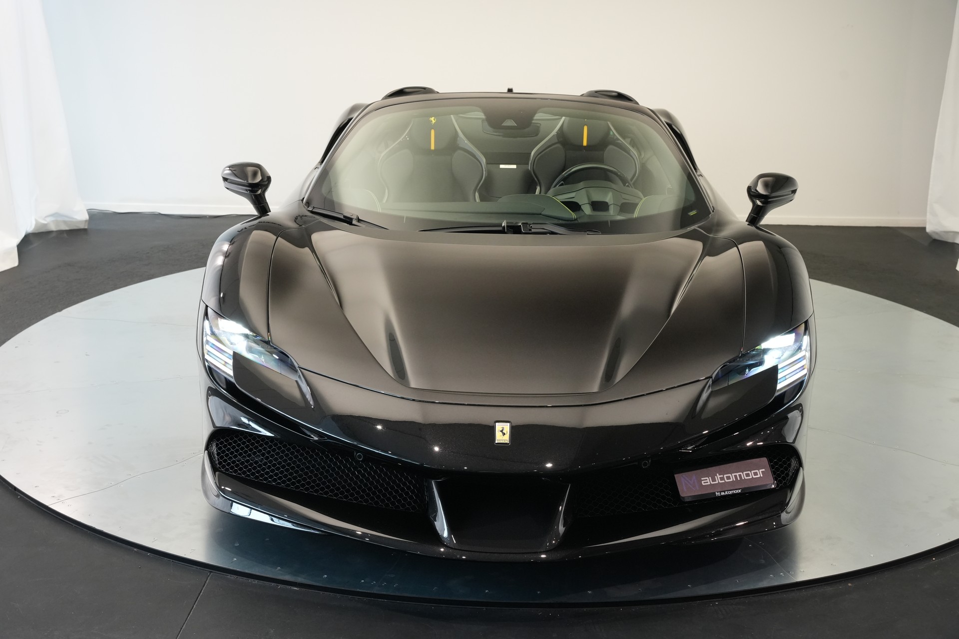 FERRARI SF90 Spider *Nero Daytona*-image-41