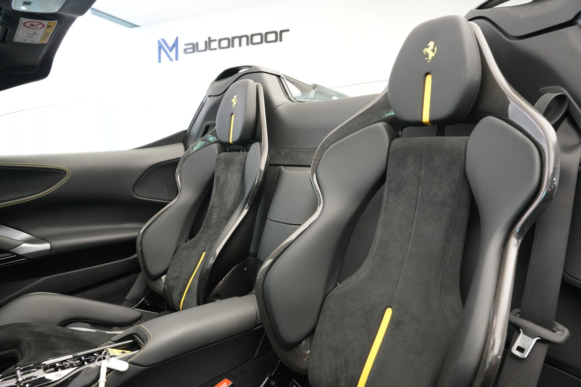 FERRARI SF90 Spider *Nero Daytona*-image-13