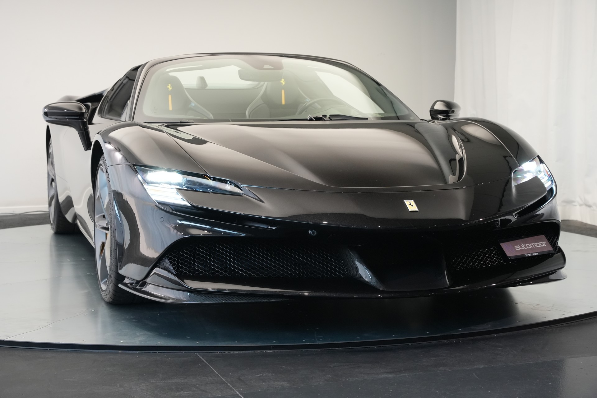 FERRARI SF90 Spider *Nero Daytona*-image-39
