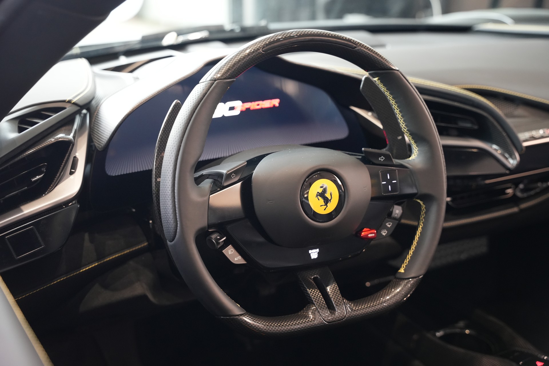 FERRARI SF90 Spider *Nero Daytona*-image-31