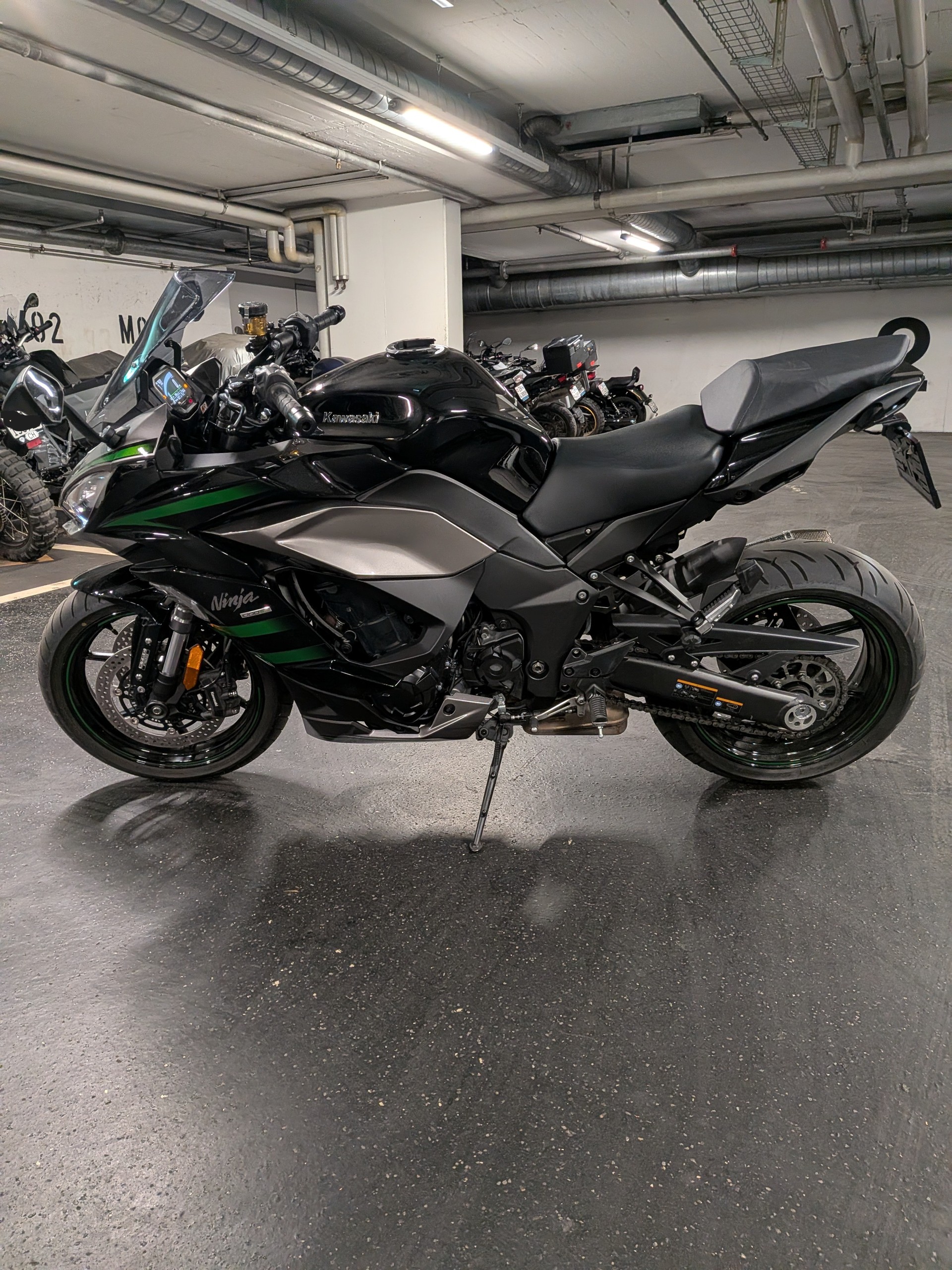 KAWASAKI Ninja 1000 SX-image-1