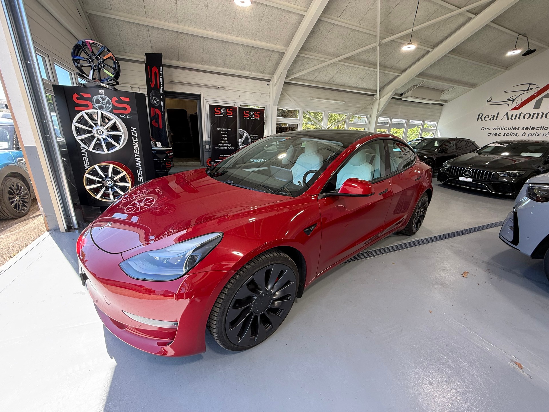 TESLA Model 3 Performance Dual Motor AWD