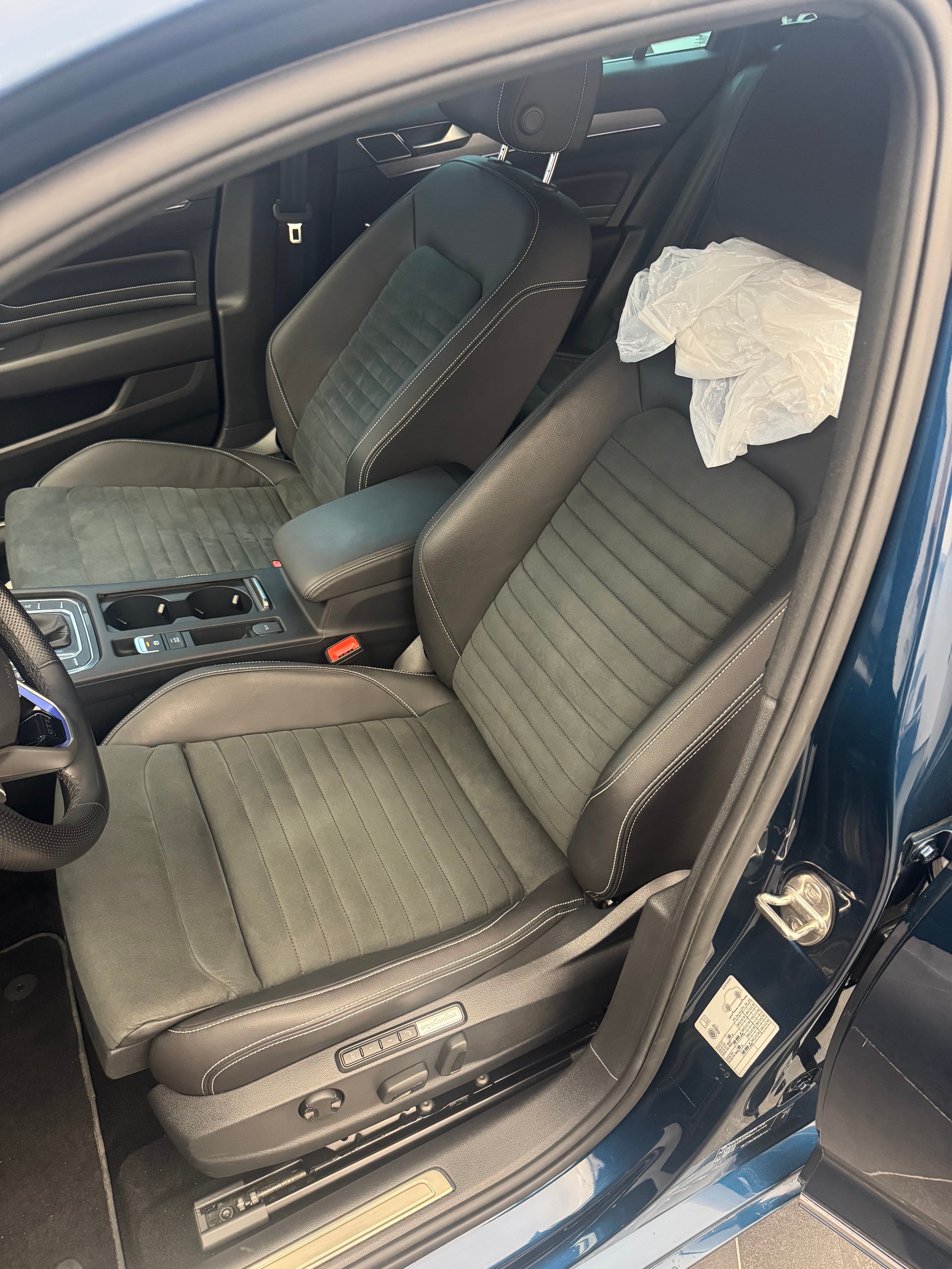 VW Passat Variant 1.4 TSI GTE Hybrid DSG-image-3