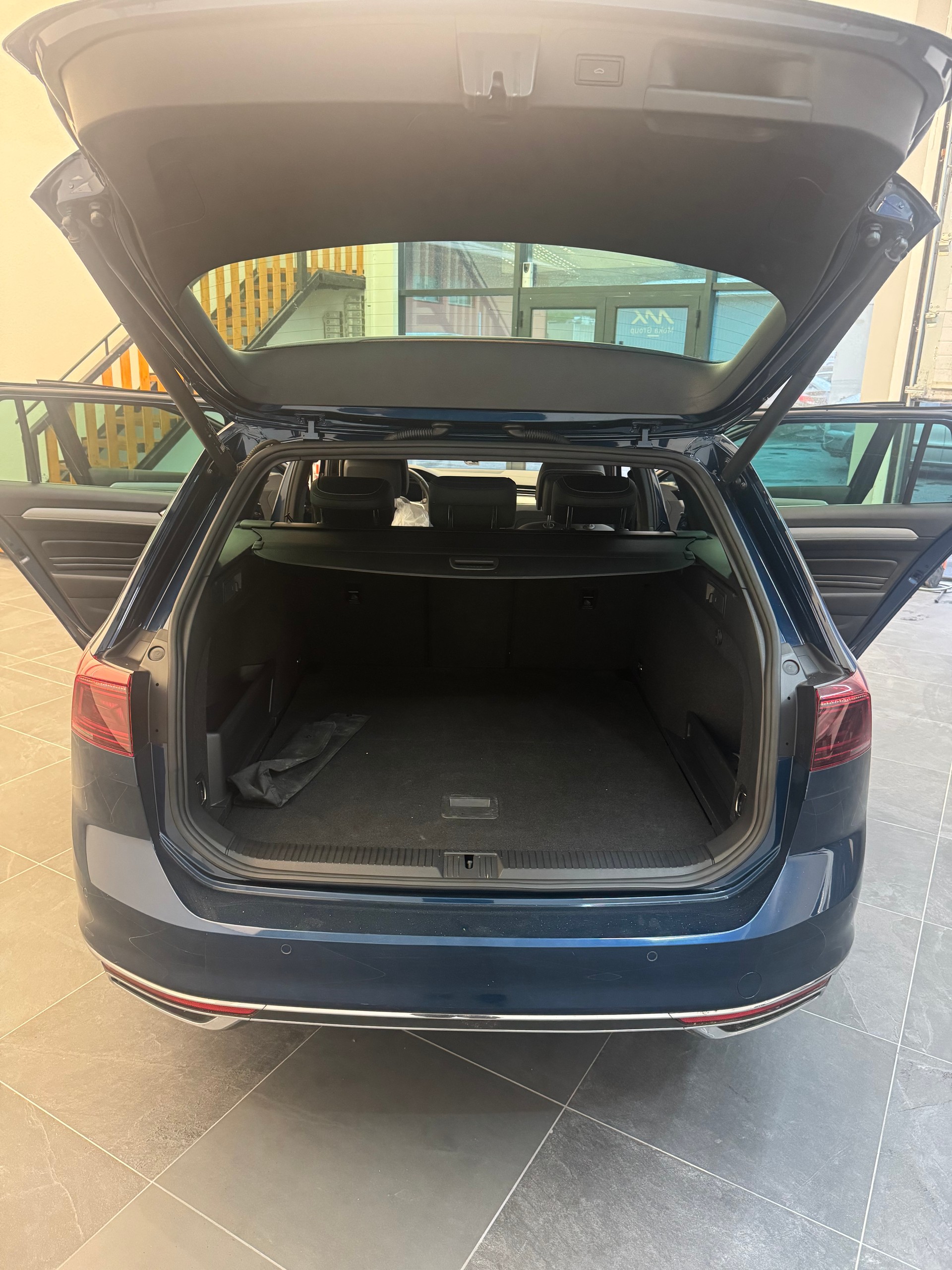 VW Passat Variant 1.4 TSI GTE Hybrid DSG-image-8