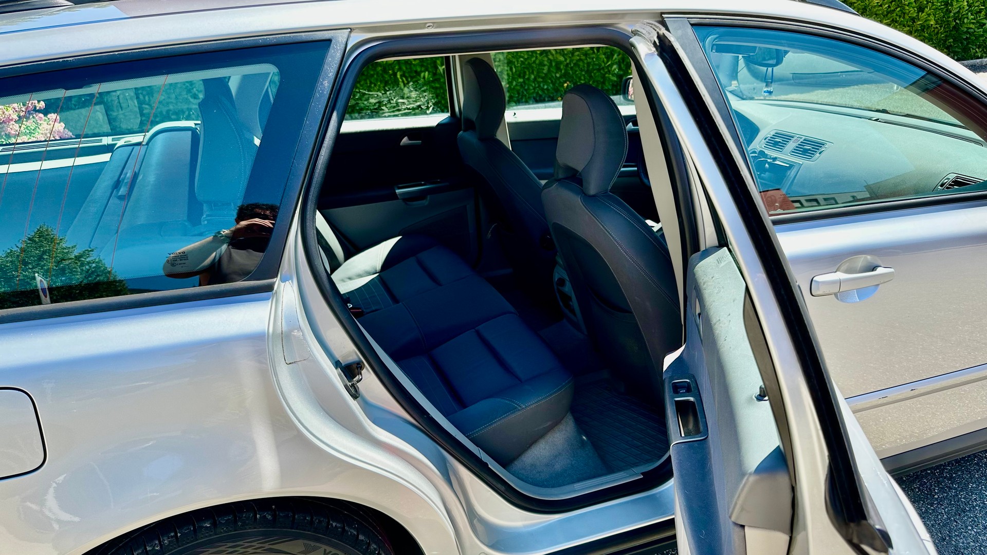 VOLVO 2.4 Momentum-image-6