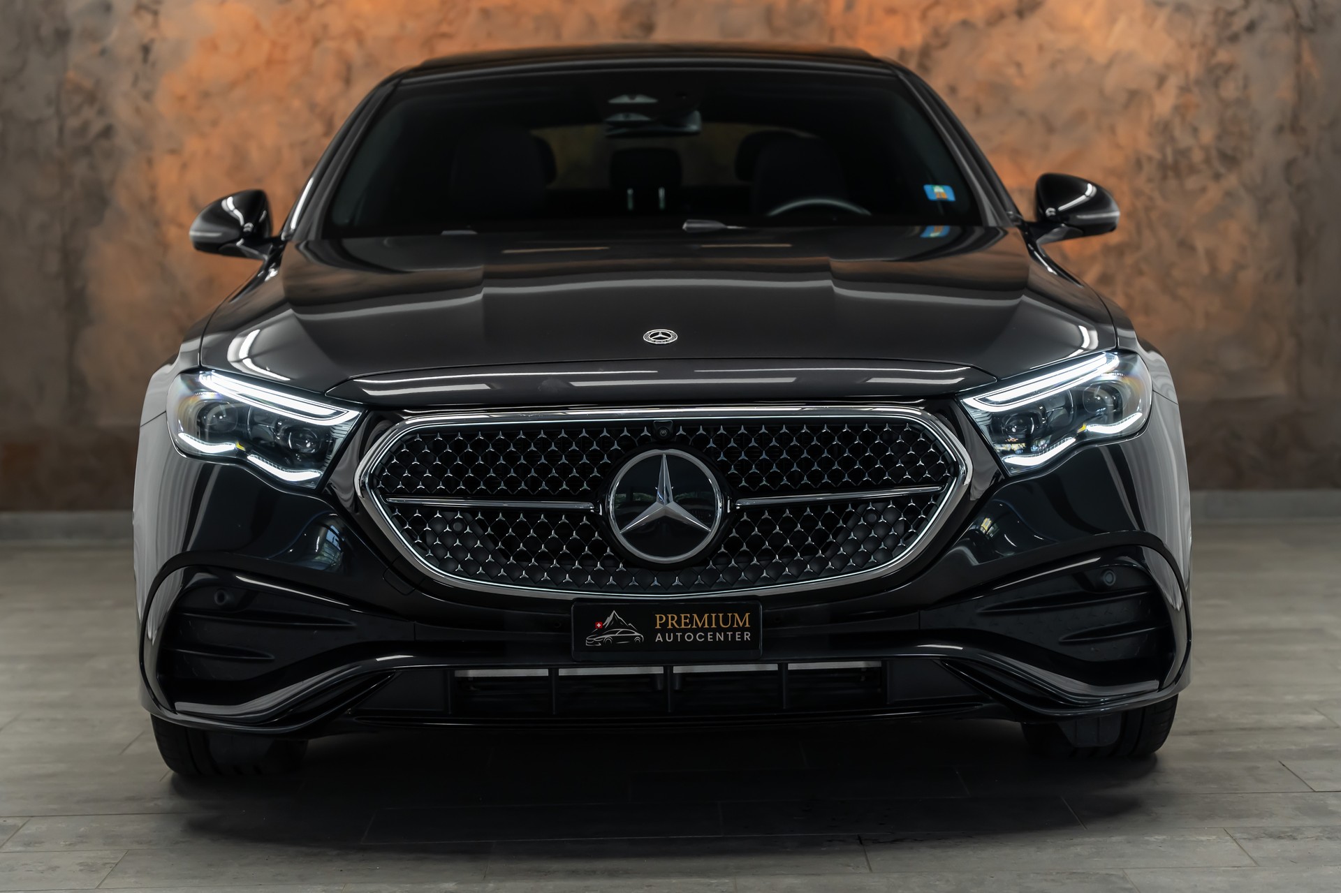 MERCEDES-BENZ E 450 d 4Matic 9G-Tronic AMG Line *Hyper-Screen*Iconic-Glow*Panorama*-showroom-element-2
