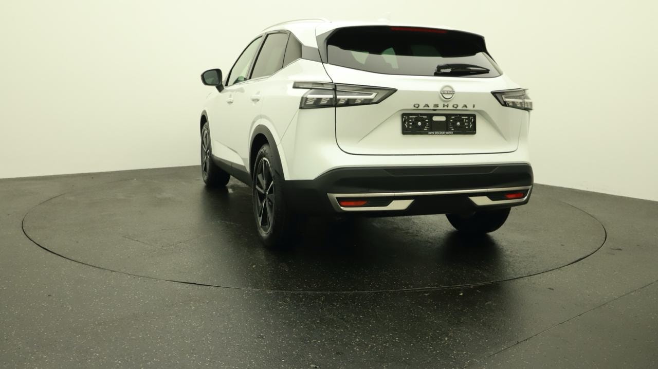 NISSAN Qashqai 1.3 DIG-T MHEV Tekna Xtronic 4x4-showroom-element-3