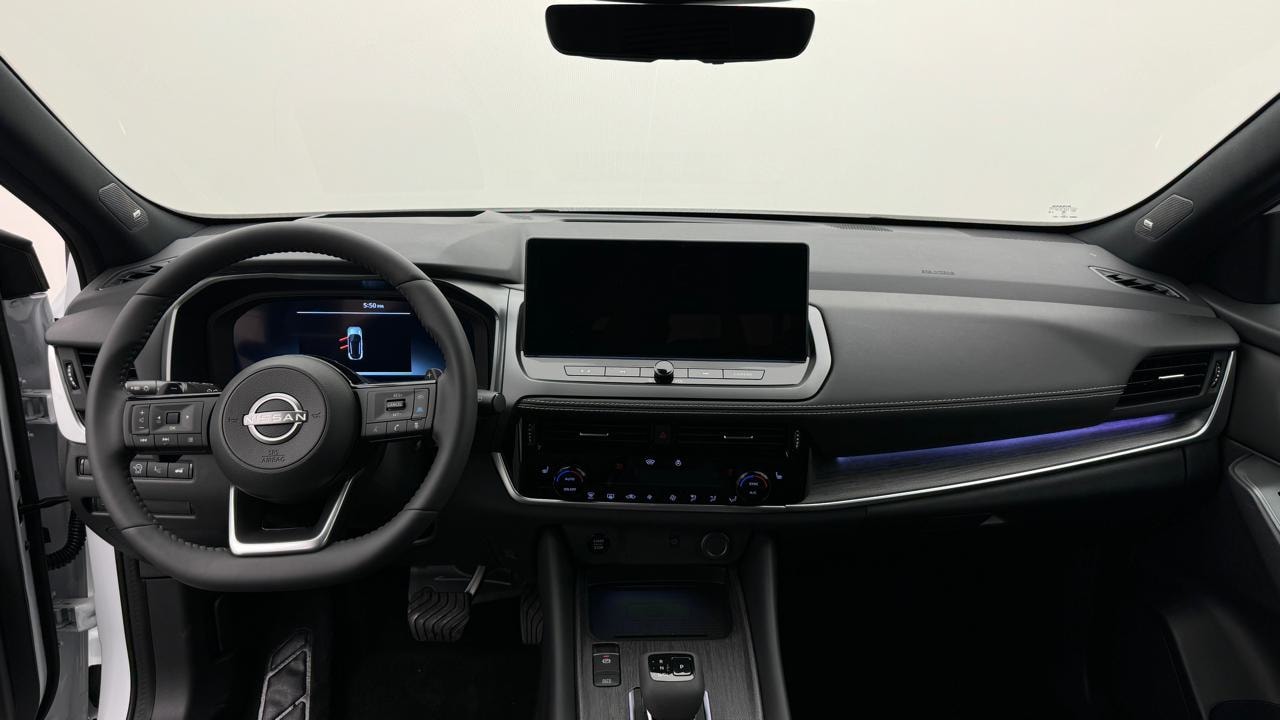 NISSAN Qashqai 1.3 DIG-T MHEV Tekna Xtronic 4x4-image-5