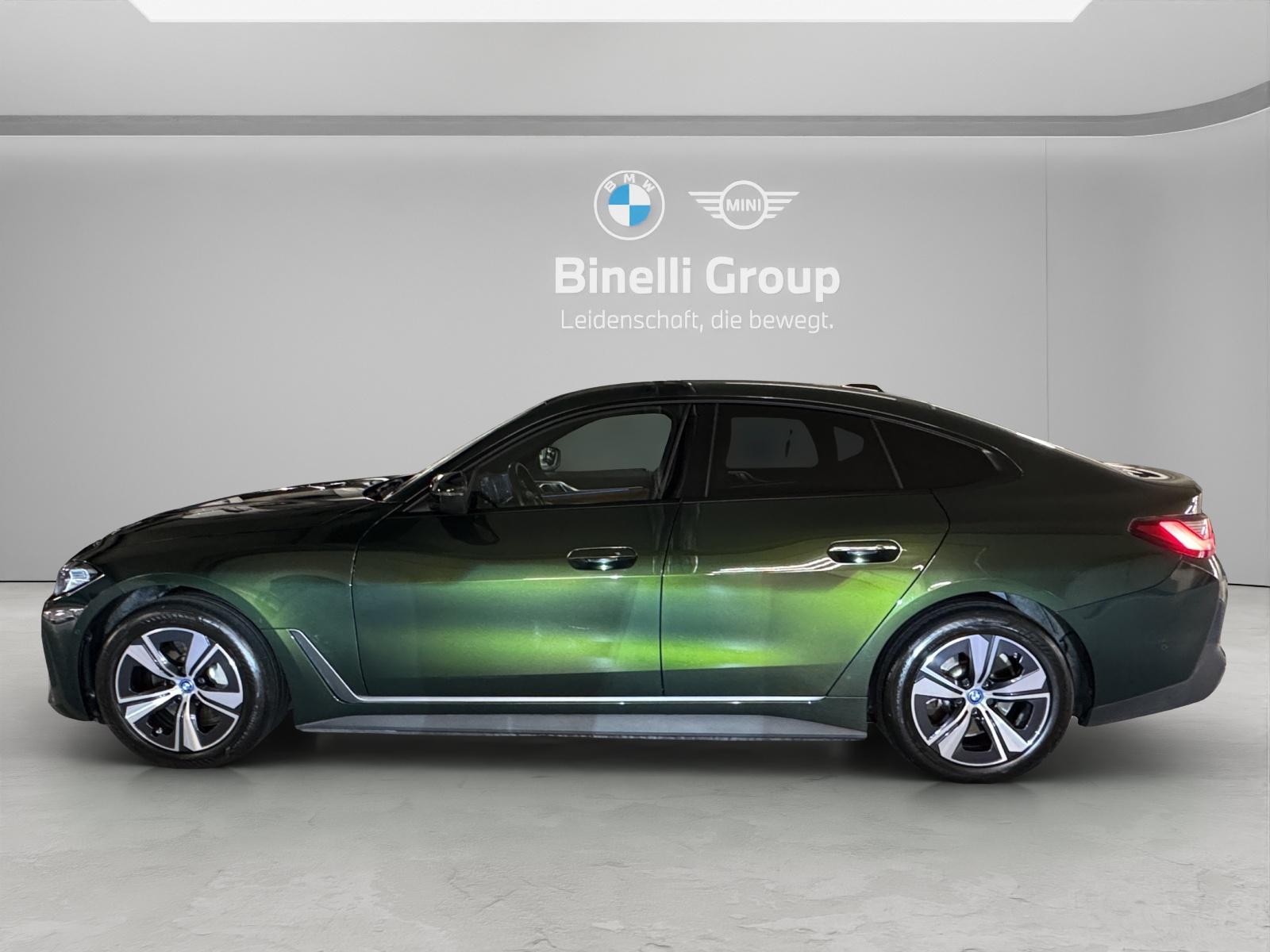 BMW i4 eDrive40-showroom-element-1