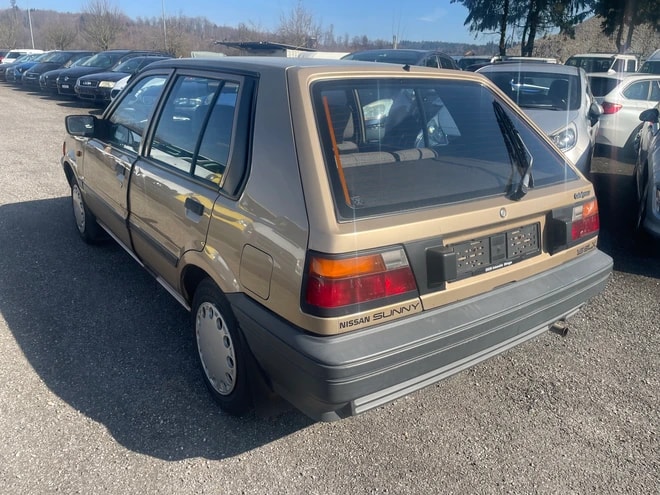 NISSAN Sunny 1.6 SLX-image-2
