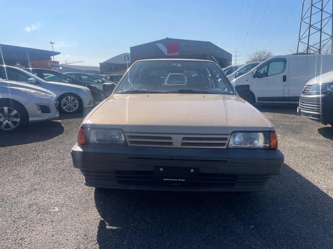 NISSAN Sunny 1.6 SLX
