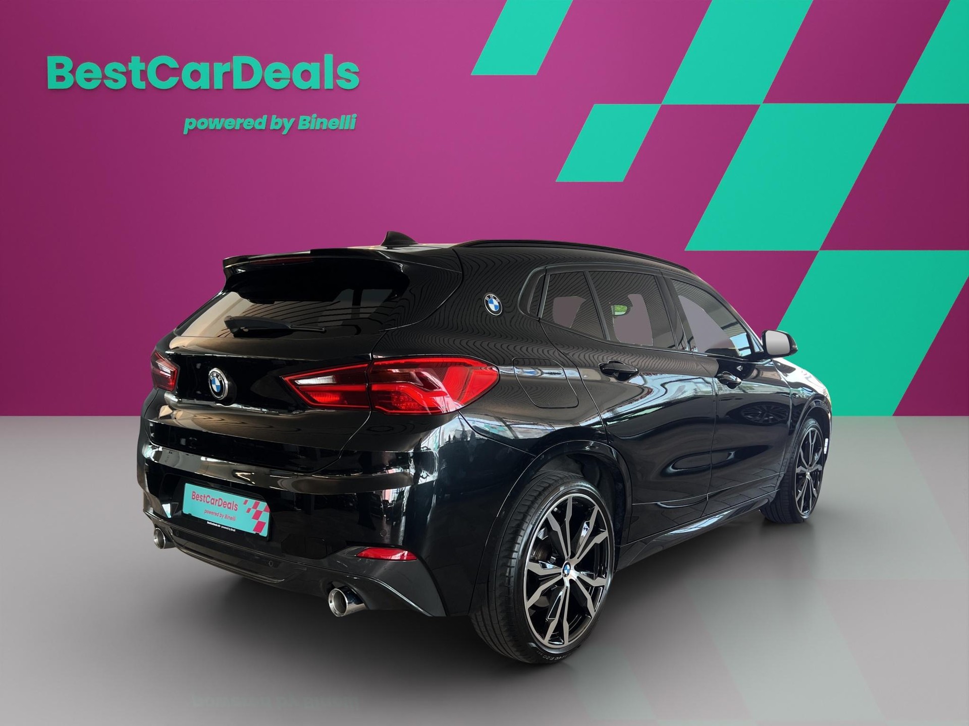 BMW X2 xDrive 20d MSport-showroom-element-2