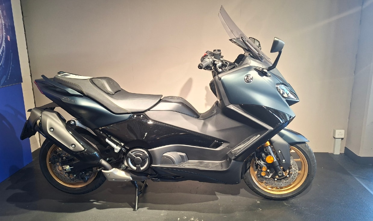 YAMAHA T-MAX 560-image-0