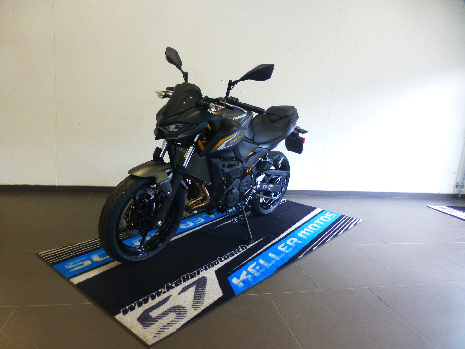 KAWASAKI Z 500-image-15