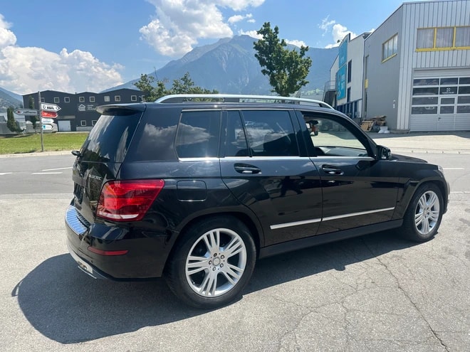 MERCEDES-BENZ GLK 220 BlueTEC 4Matic 7G-Tronic