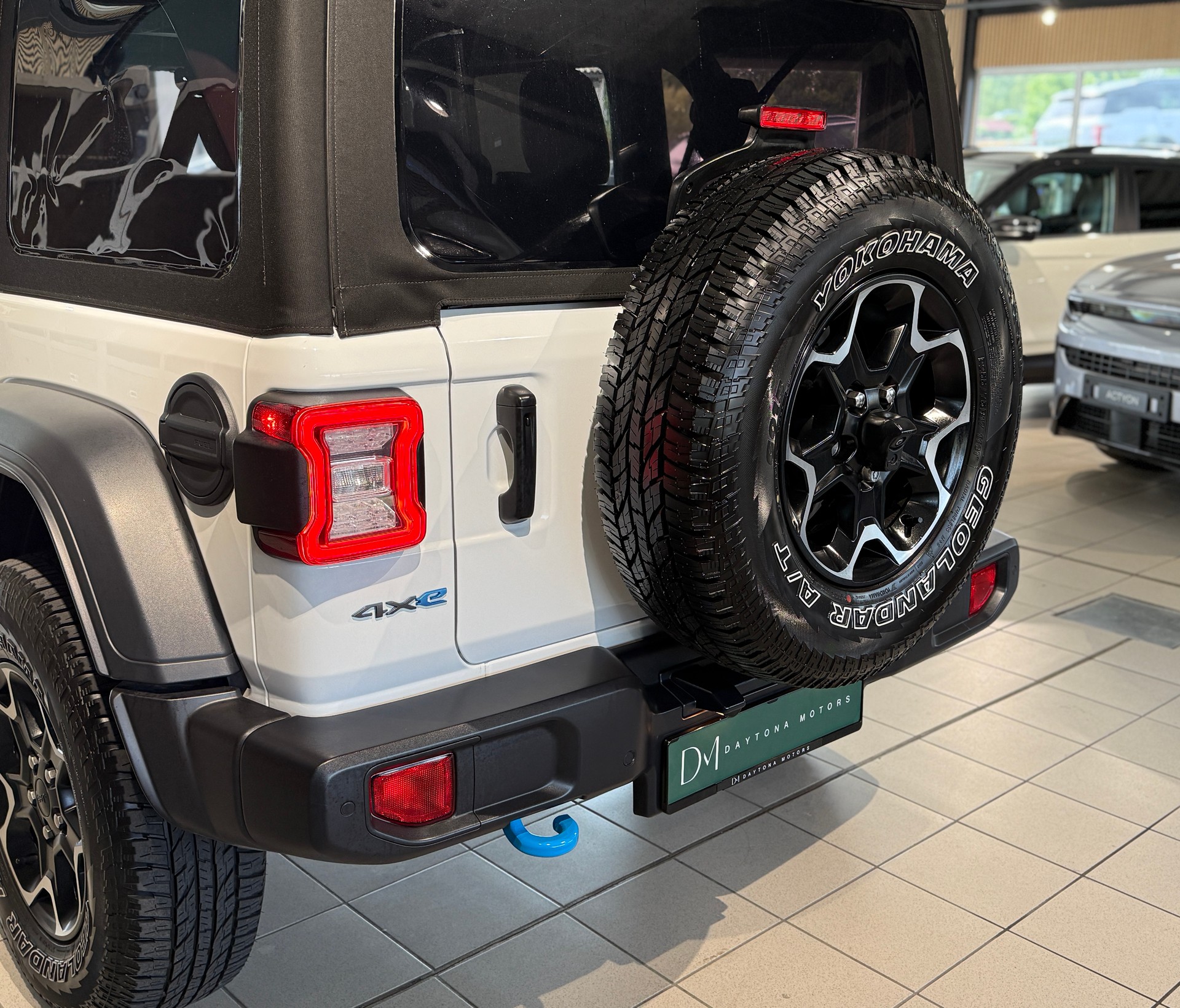 JEEP Wrangler 2.0 PHEV Unlimited Rubicon Automatic Soft Top-image-11