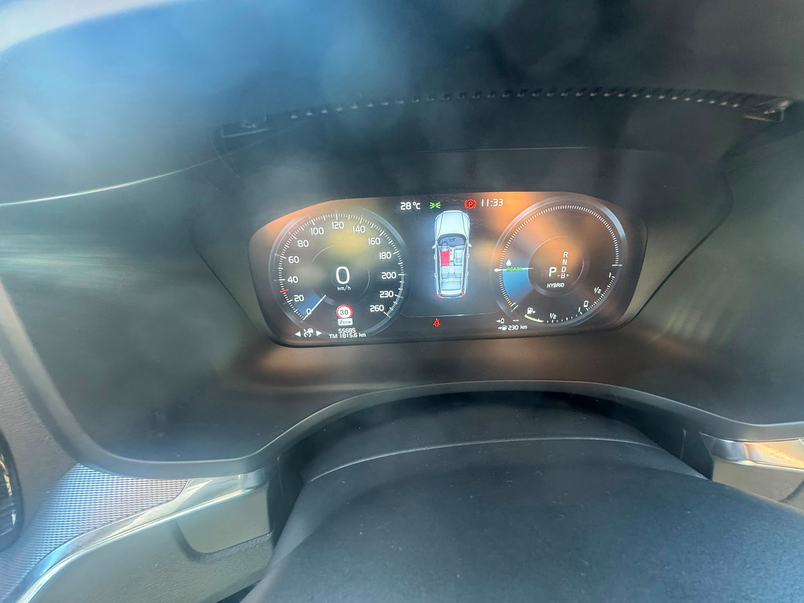 VOLVO V60 T6 eAWD Twin Engine Inscription Expression Geartronic-image-8