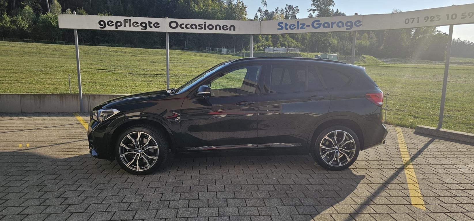 BMW X1 xDrive 25d M Sport Steptronic-showroom-element-1
