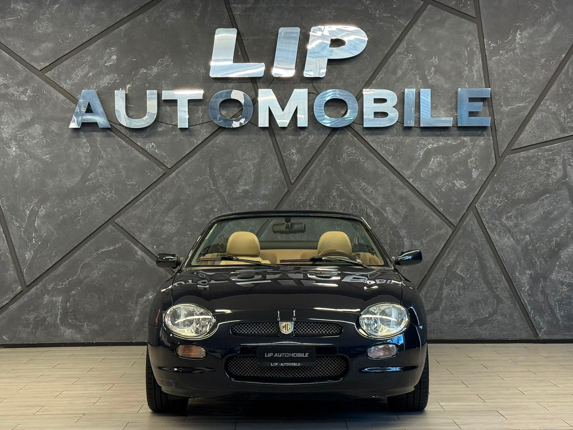 MG MGF 1.8i Steptronic-showroom-element-1