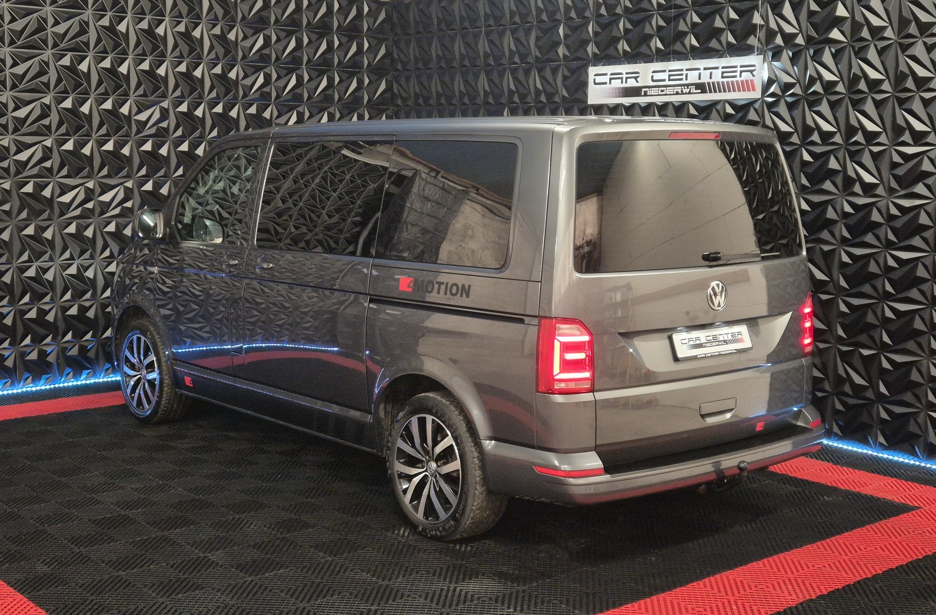 VW T6 Multivan 2.0 Bi-TDI Comfortline 4Motion DSG-showroom-element-3
