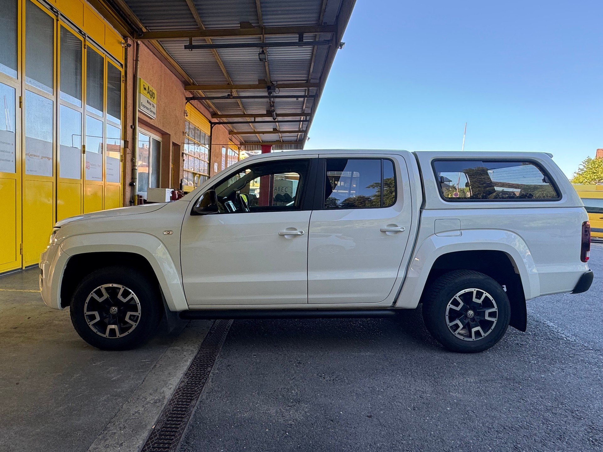 VW Amarok 3.0TDI Highline 4Motion Automatic-image-7