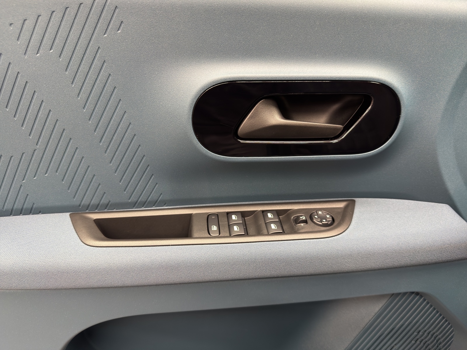 FIAT Grande Panda 1.2 Hybrid La Prima-image-11