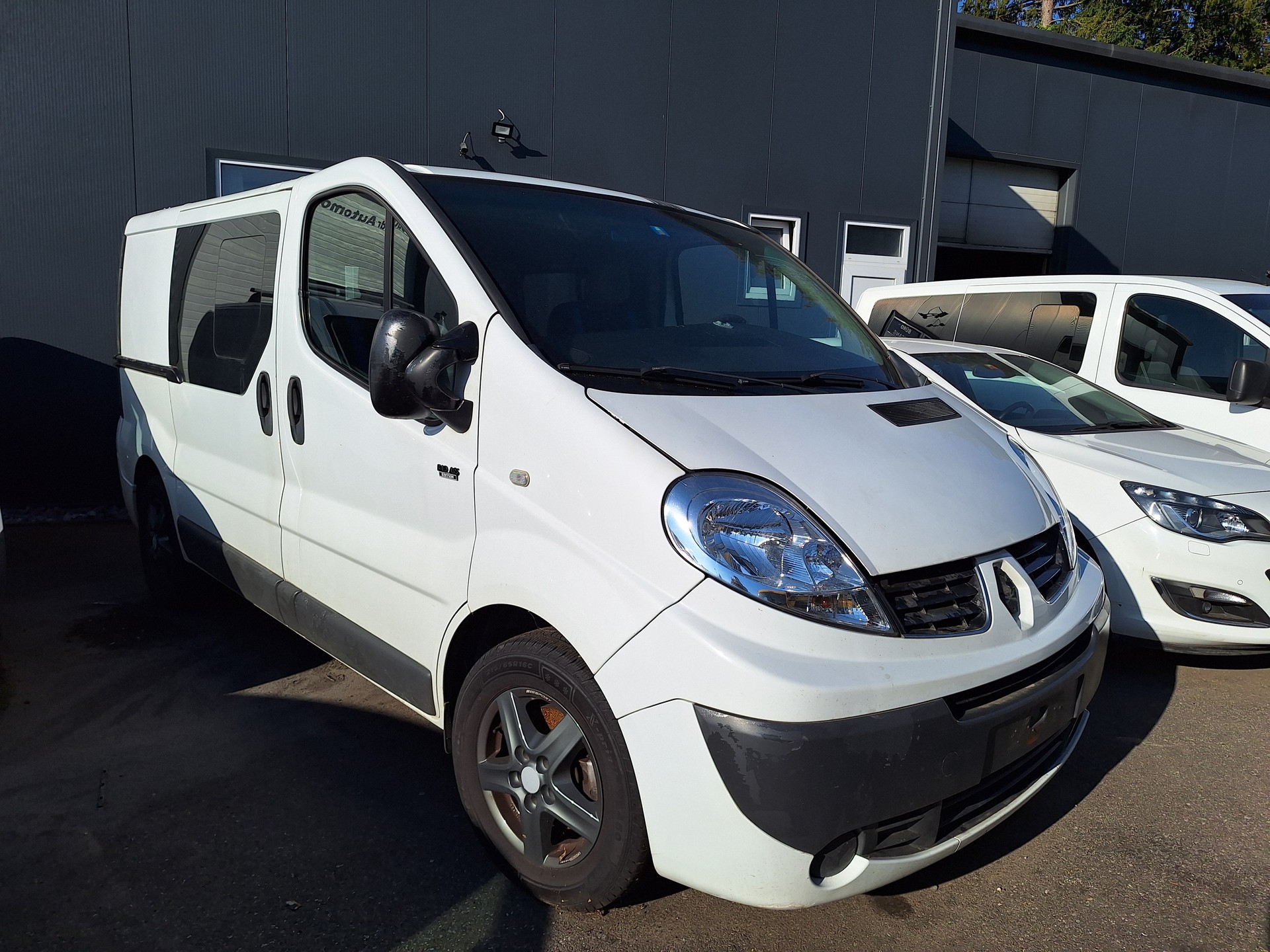 RENAULT Trafic 2.0 dCi 115 2.7t L1H1 Authentique