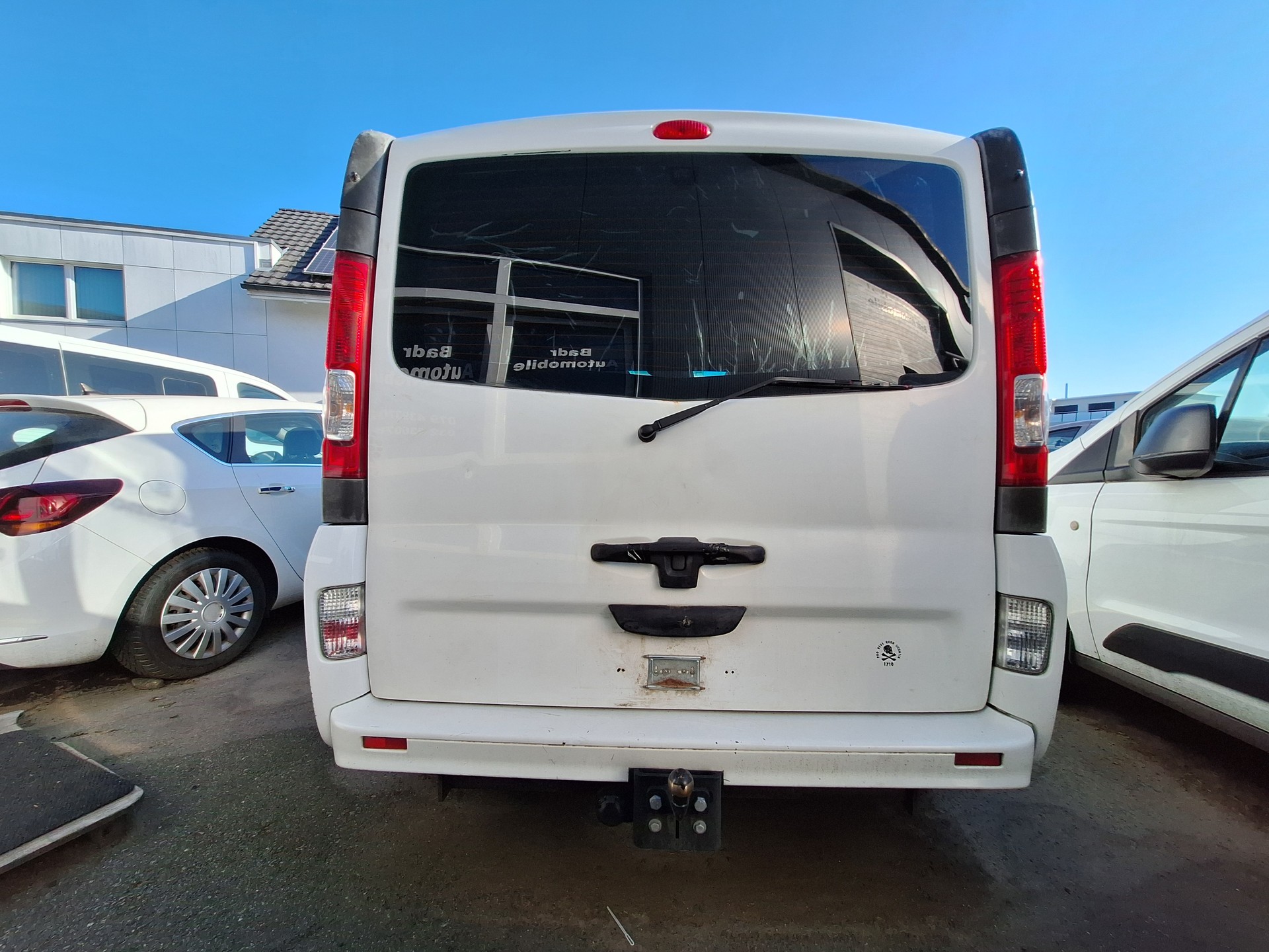 RENAULT Trafic 2.0 dCi 115 2.7t L1H1 Authentique-showroom-element-3