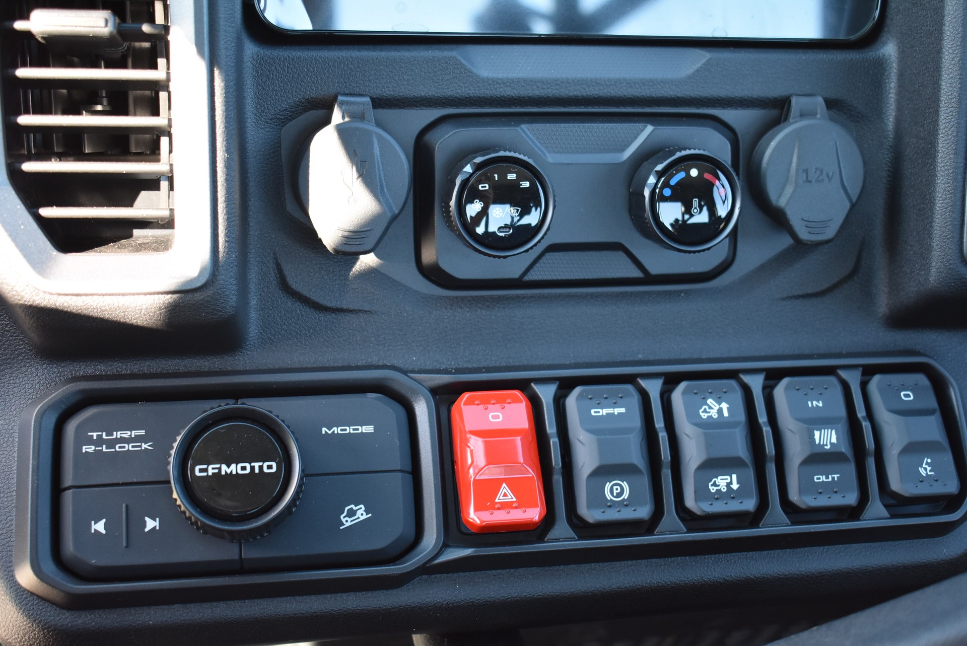 CF MOTO U10 PRO Higland 4x4-image-8