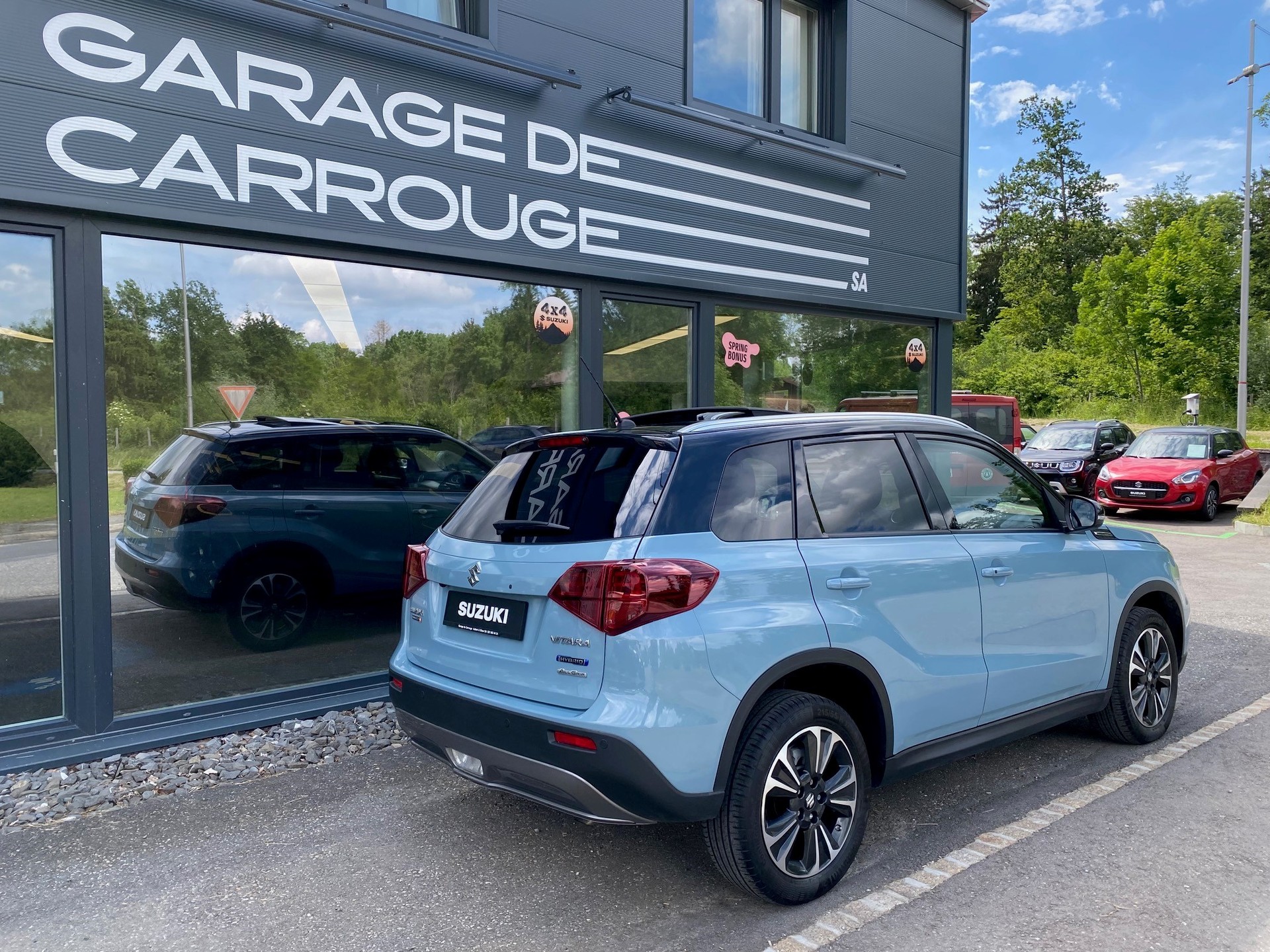 SUZUKI Vitara 1.5 Hybrid Compact Top 4x4 AGS-image-5