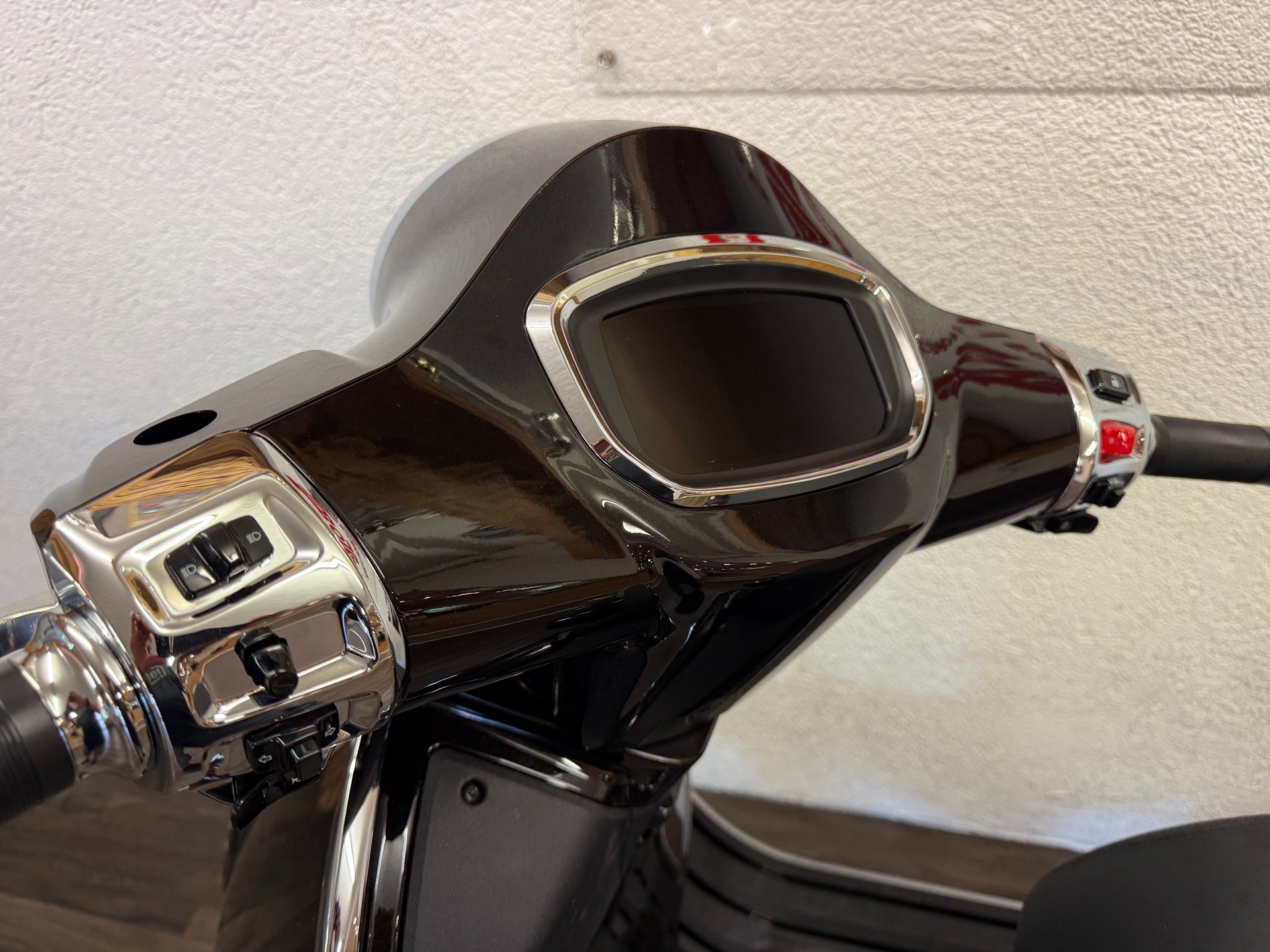 PIAGGIO Vespa GTS 310 Super ABS Euro 5+-image-1