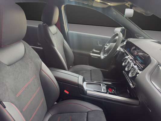 MERCEDES-BENZ GLA AMG 45 S 4M+8G-DCT-image-7