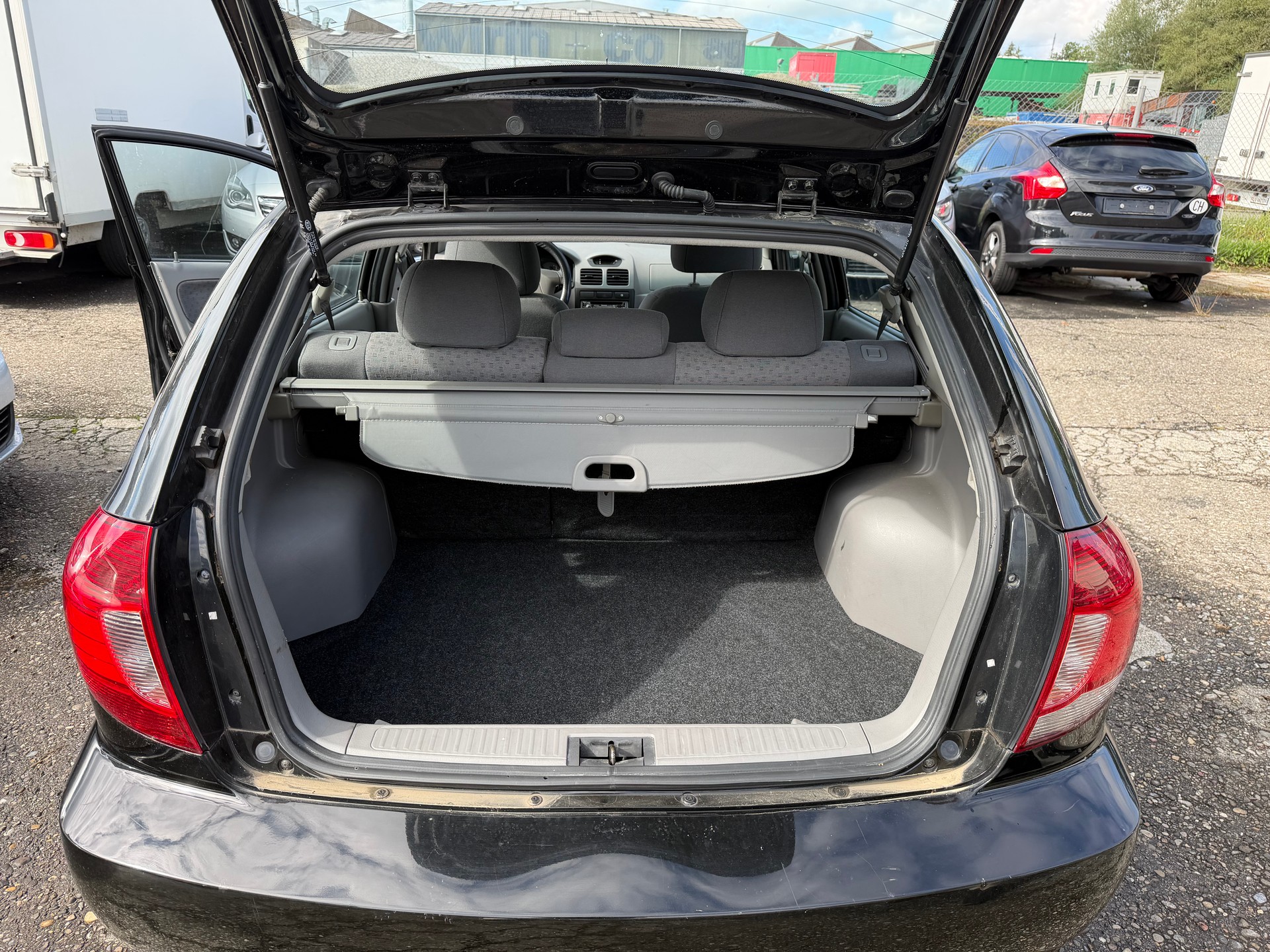 KIA Rio 1.5 LS-image-9