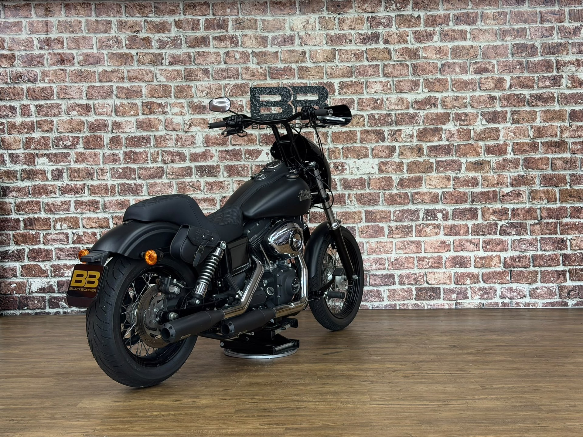 HARLEY-DAVIDSON FXDB Dyna Street Bob 103 ABS-image-2