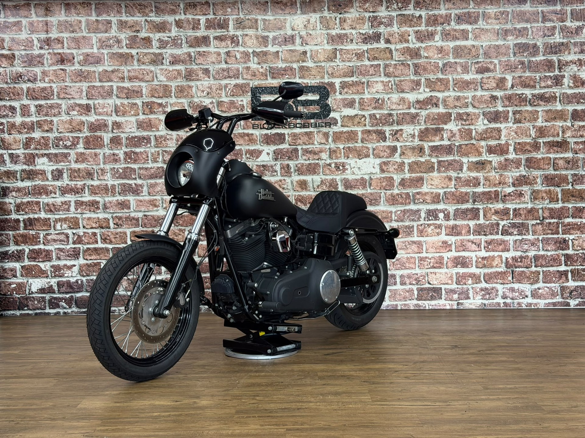 HARLEY-DAVIDSON FXDB Dyna Street Bob 103 ABS-image-0