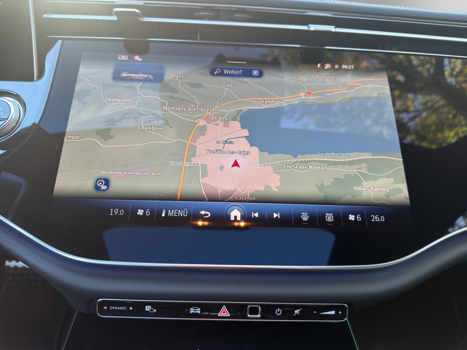 MERCEDES-BENZ E 220 d T 9G-Tronic-image-14