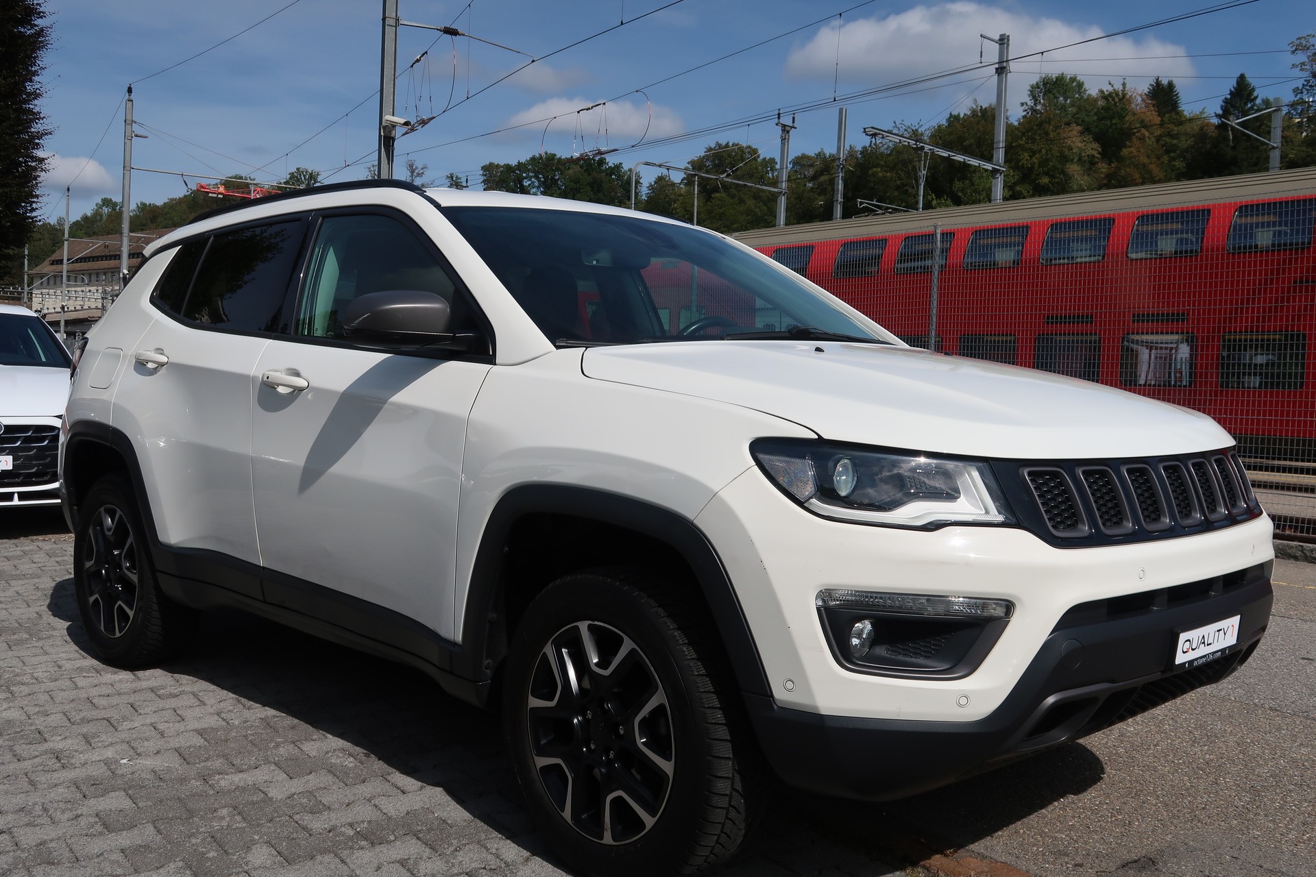 JEEP Compass 2.0CRD Trailhawk AWD 9ATX-showroom-element-2